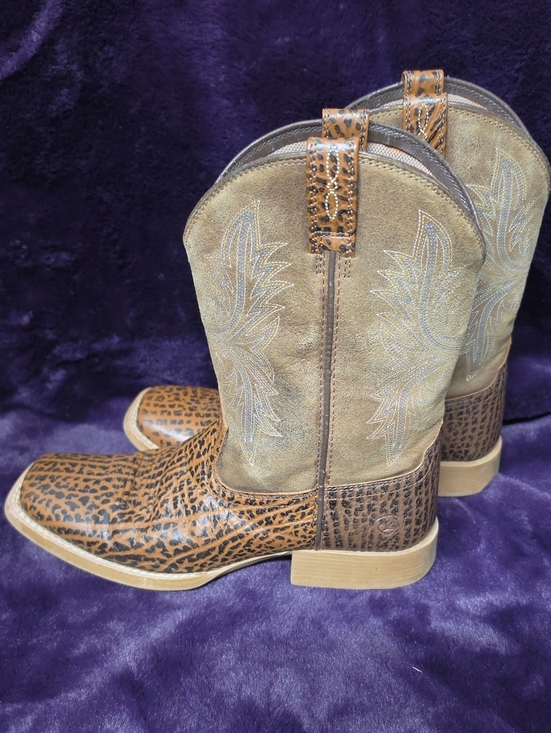 Ariat Other - Ariat Brown Leopard-Print Leather & Tan Suede Western Booties Sz 5